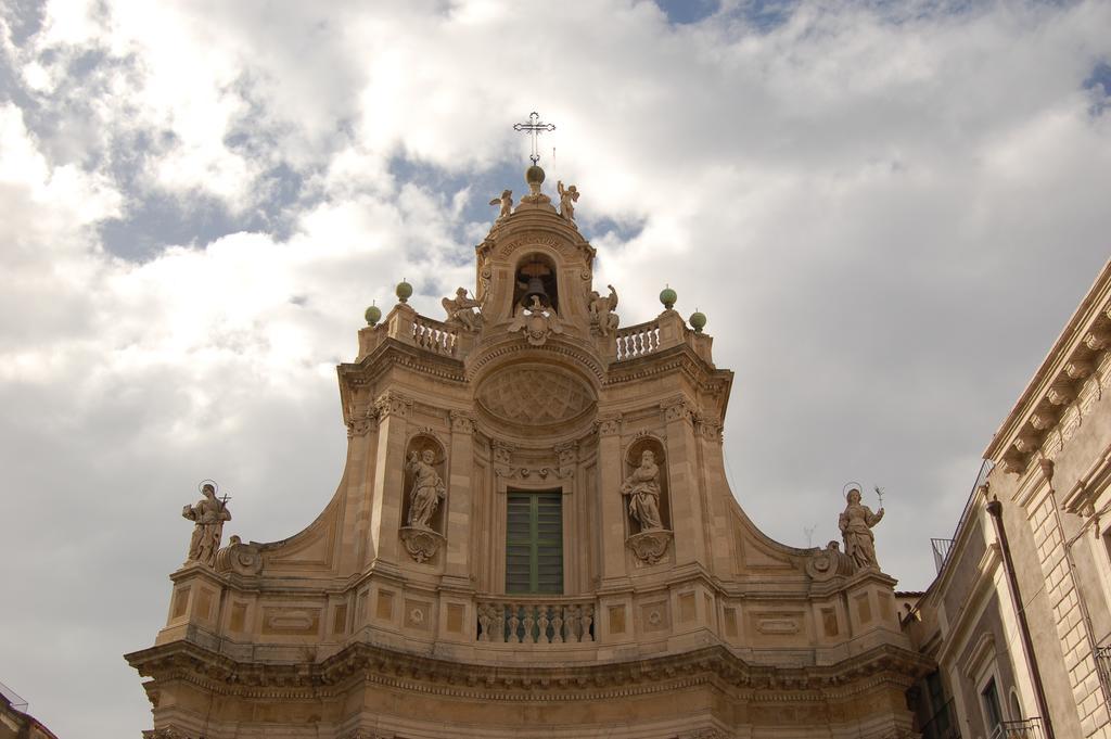 Отель San Demetrio Катания Экстерьер фото